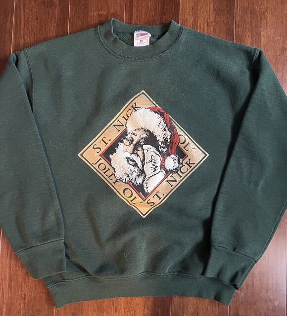 Fruit of the Loom Tops - Vintage 80’s 90’s Fruit of the Loom Christmas Sweatshirt Santa St Nick M